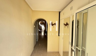 Wiederverkauf - Haus - Torrevieja - Calas Blanca