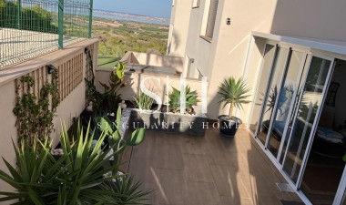 Resale - Bungalow - San Miguel de Salinas - Las Colinas