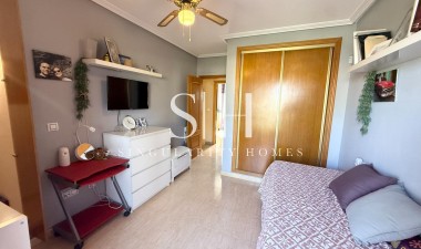 Wiederverkauf - Villa - Torrevieja - El Limonar