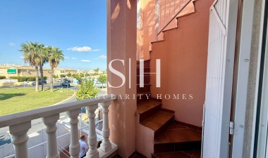 Wiederverkauf - Villa - Torrevieja - El Limonar