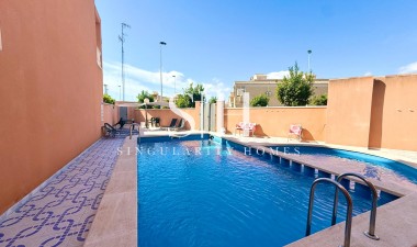 Wiederverkauf - Villa - Torrevieja - El Limonar