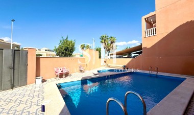 Wiederverkauf - Villa - Torrevieja - El Limonar