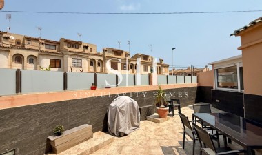 Wiederverkauf - Villa - Torrevieja - Los Frutales