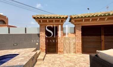 Wiederverkauf - Villa - Torrevieja - Los Frutales