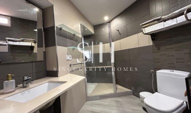 Wiederverkauf - Villa - Torrevieja - Los Frutales