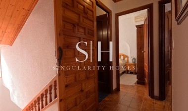 Resale - House - Torrevieja - El Acequión - Los Náufragos