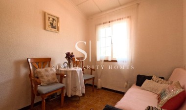 Resale - House - Torrevieja - El Acequión - Los Náufragos