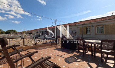 Resale - House - Torrevieja - El Acequión - Los Náufragos