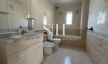 Odsprzedaż - Villa - Ciudad Quesada - Costa Blanca