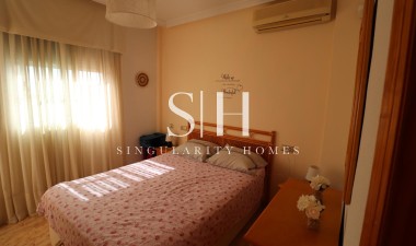 Återförsäljning - Villa - Villamartin - Costa Blanca