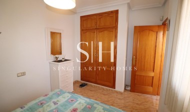 Återförsäljning - Villa - Villamartin - Costa Blanca