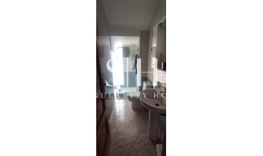 Återförsäljning - Villa - Villamartin - Costa Blanca