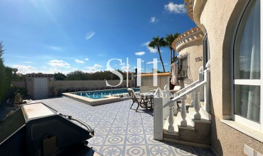 Herverkoop - Villa - Orihuela Costa - Costa Blanca