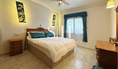 Herverkoop - Villa - Orihuela Costa - Costa Blanca