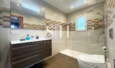 Herverkoop - Villa - Orihuela Costa - Costa Blanca