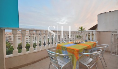 Odsprzedaż - Mieszkanie w bloku - Torrevieja - Playa del Cura