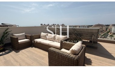 Odsprzedaż - Mieszkanie w bloku - Villamartin