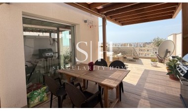 Odsprzedaż - Mieszkanie w bloku - Villamartin