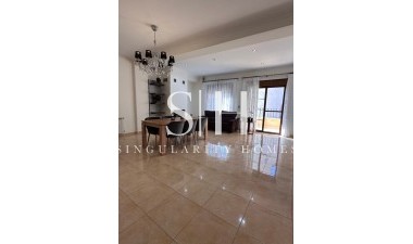 Resale - Apartment / flat - San Miguel de Salinas