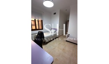 Resale - Apartment / flat - San Miguel de Salinas