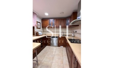 Resale - Apartment / flat - San Miguel de Salinas