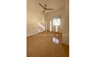 Перепродажа - Villa - Catral - Costa Blanca