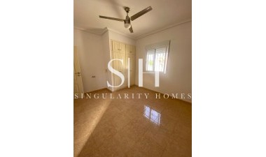 Перепродажа - Villa - Catral - Costa Blanca