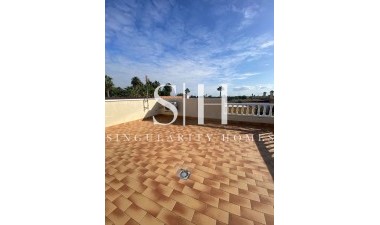 Перепродажа - Villa - Catral - Costa Blanca