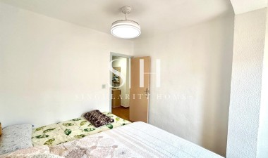 Resale - Apartment / flat - Torrevieja - Centro
