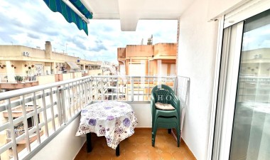 Resale - Apartment / flat - Torrevieja - Centro
