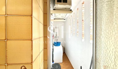 Resale - Apartment / flat - Torrevieja - Centro