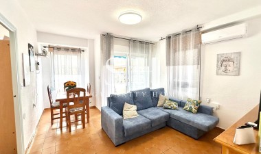 Resale - Apartment / flat - Torrevieja - Centro
