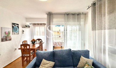 Resale - Apartment / flat - Torrevieja - Centro