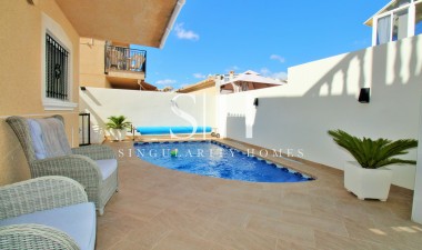 Resale - Villa - Villamartin