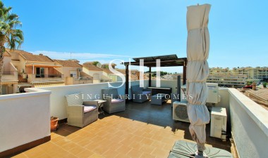 Resale - Villa - Villamartin