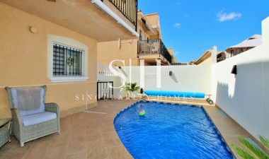 Resale - Villa - Villamartin