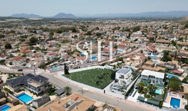 Новое здание - Villa - Ciudad Quesada