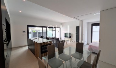 Återförsäljning - Bungalow - Pilar de la Horadada - Costa Blanca