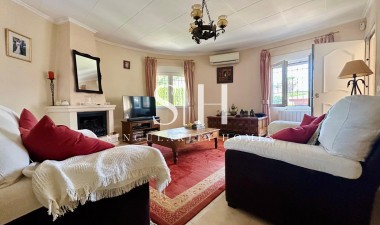 Перепродажа - Villa - El Chaparral - Inland