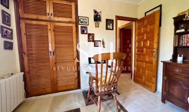 Перепродажа - Villa - El Chaparral - Inland