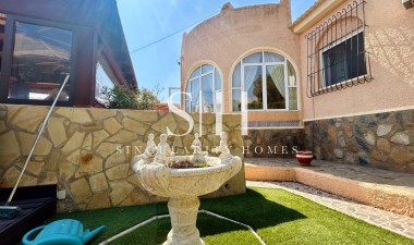 Перепродажа - Villa - El Chaparral - Inland