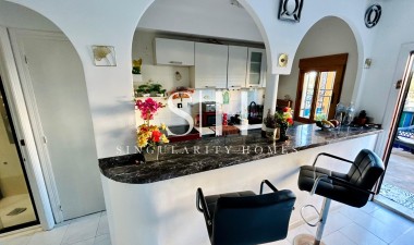 Resale - House - Torrevieja - Costa Blanca