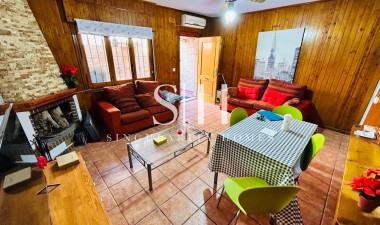 Resale - Villa - Torrevieja - Costa Blanca