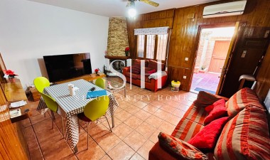 Resale - Villa - Torrevieja - Costa Blanca