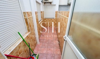 Resale - Villa - Torrevieja - Costa Blanca