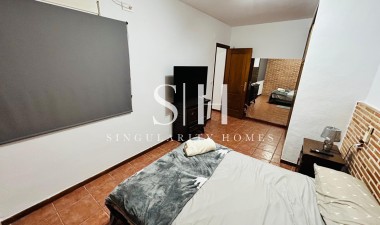 Resale - Villa - Torrevieja - Costa Blanca