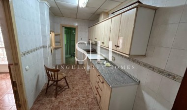 Resale - Villa - Torrevieja - Costa Blanca