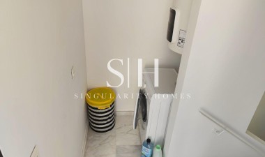 Resale - House - Torrevieja - aguas nuevas