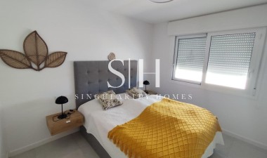 Resale - House - Torrevieja - aguas nuevas