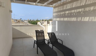 Resale - House - Torrevieja - aguas nuevas